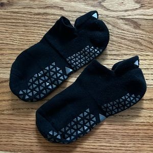 Grip socks for barre class